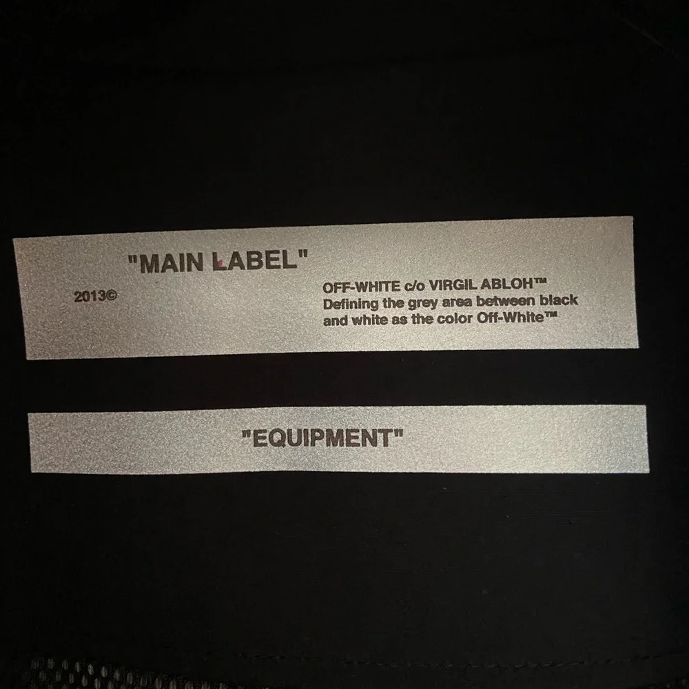 Off-White Equipment Black Technical Shell Jacket Windbreaker Water Repellent L - Picture 3 of 16